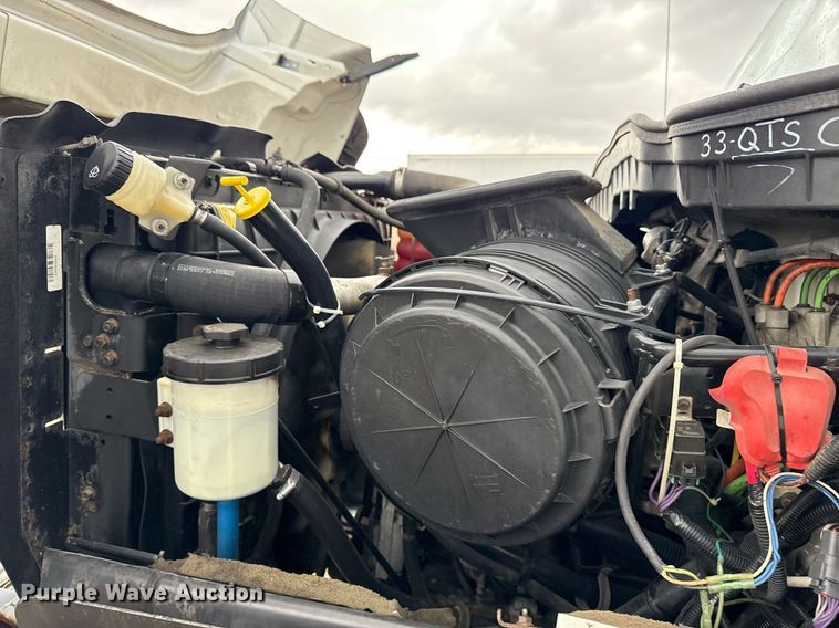 image for item EG5722 2014 International 7500 crane truck