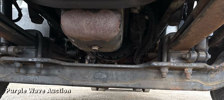 image for item EG5722 2014 International 7500 crane truck