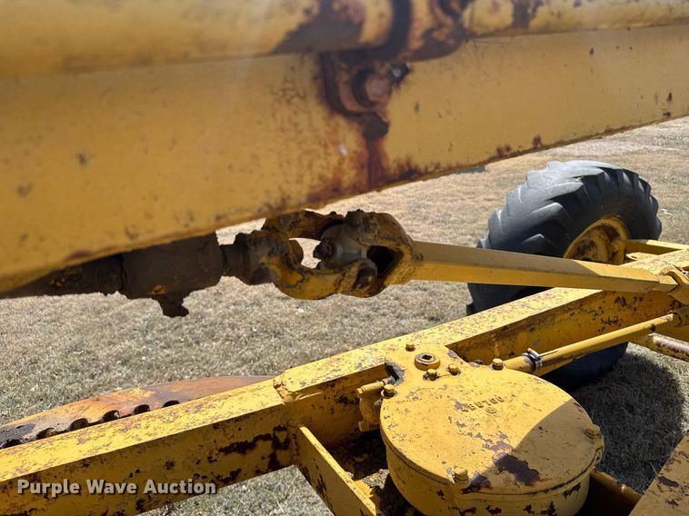 image for item EG6188 Caterpillar No. 12 rigid frame motor grader