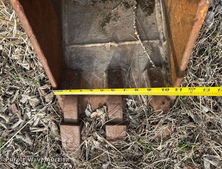 image for item EG6206 Excavator buckets