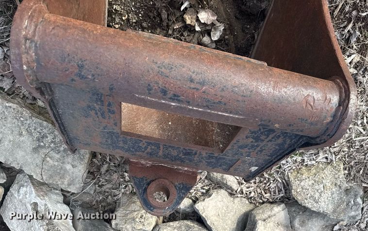 image for item EG6206 Excavator buckets