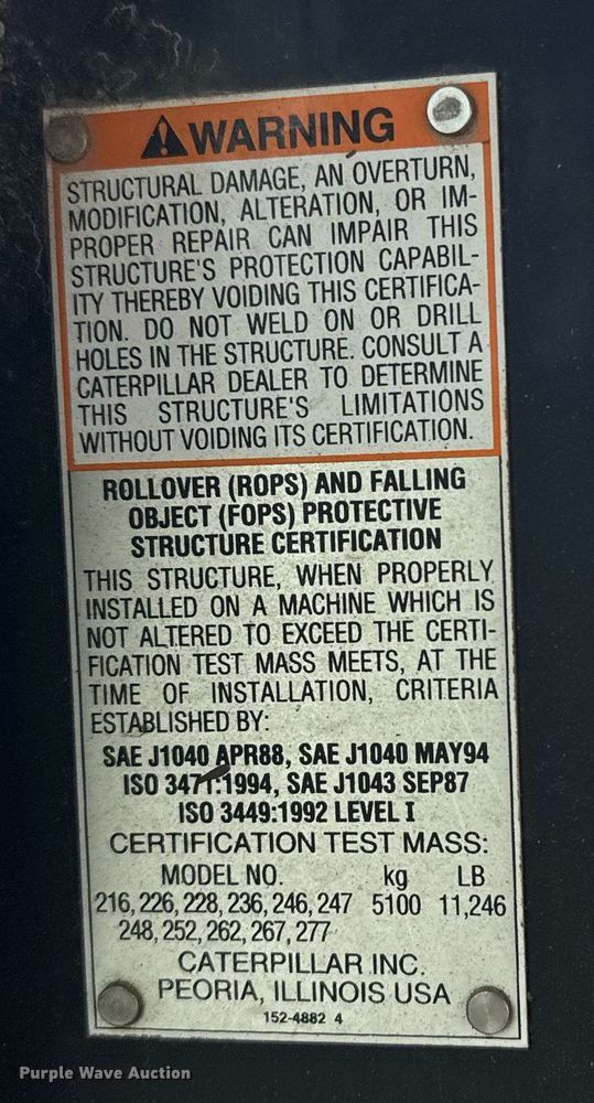 image for item EG6211 2002 Caterpillar 236 skid steer loader