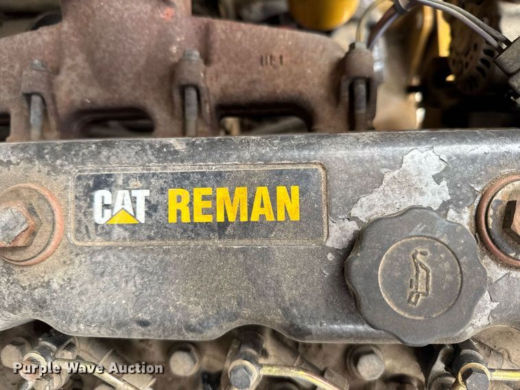 image for item EG6211 2002 Caterpillar 236 skid steer loader