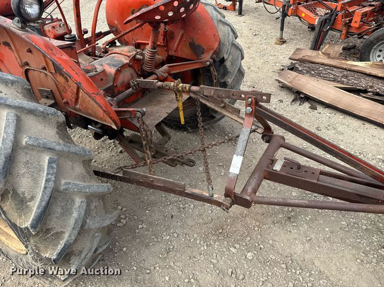 image for item EG6216 1951 Allis-Chalmers WD tractor