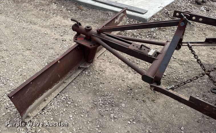 image for item EG6216 1951 Allis-Chalmers WD tractor