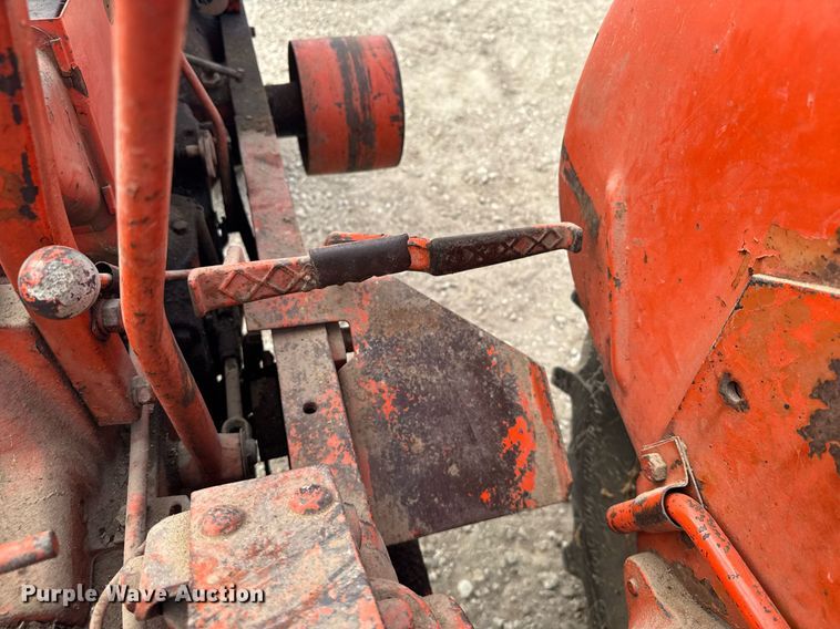 image for item EG6216 1951 Allis-Chalmers WD tractor