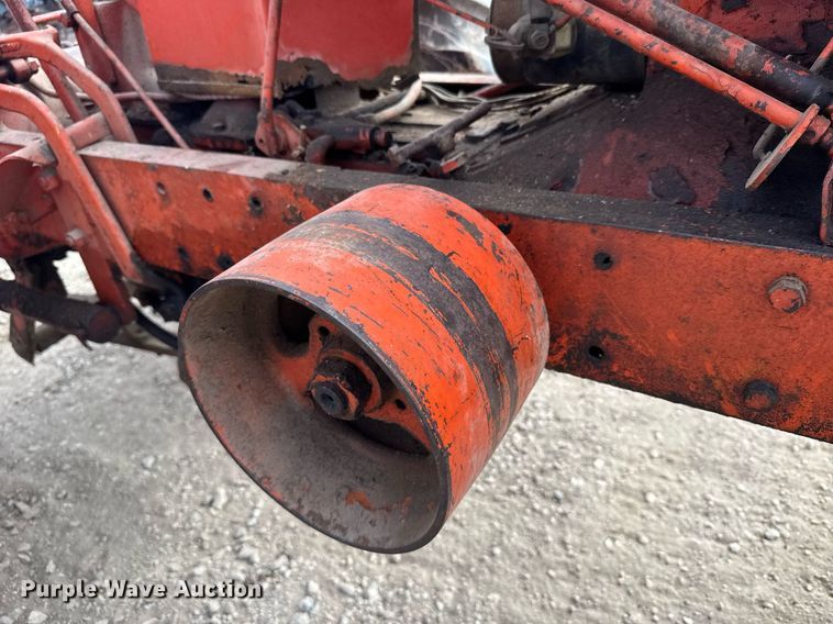 image for item EG6216 1951 Allis-Chalmers WD tractor