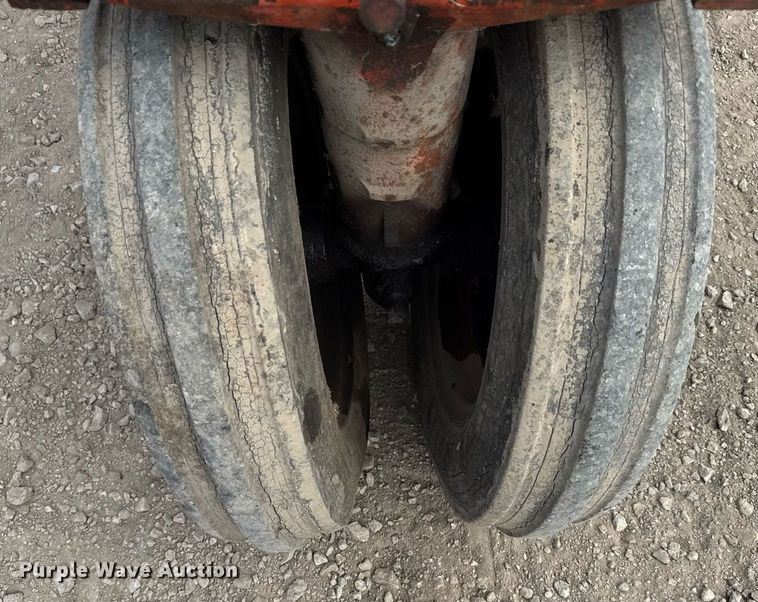 image for item EG6216 1951 Allis-Chalmers WD tractor