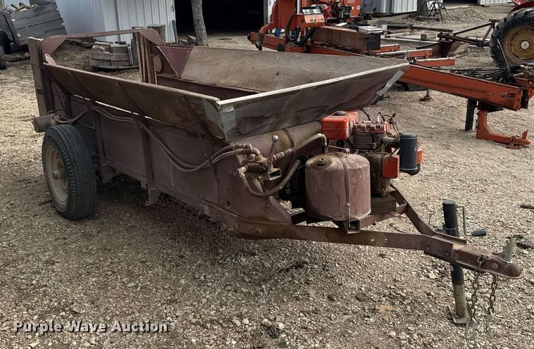 image for item EG6218 Live bottom trailer