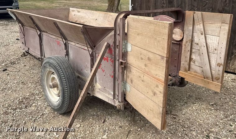 image for item EG6218 Live bottom trailer