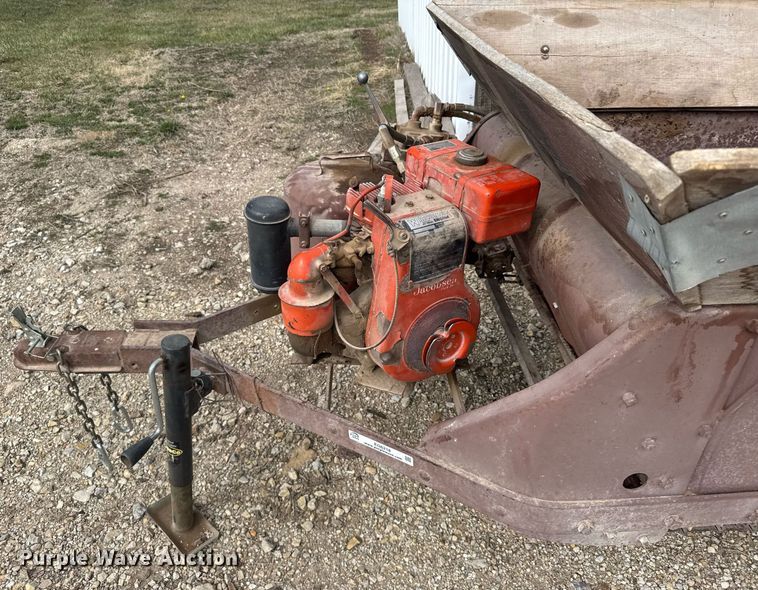 image for item EG6218 Live bottom trailer