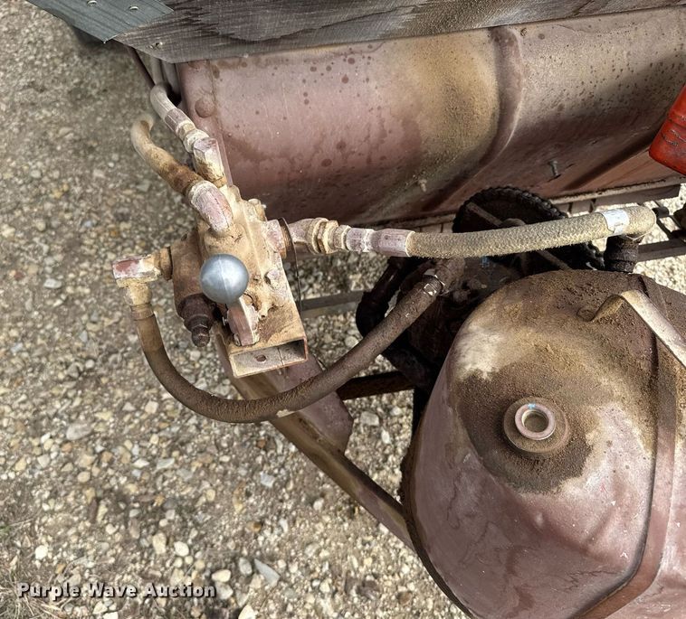 image for item EG6218 Live bottom trailer