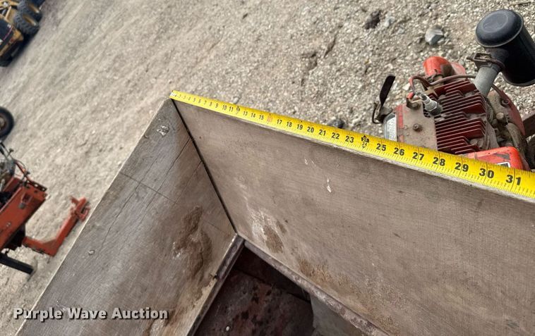 image for item EG6218 Live bottom trailer