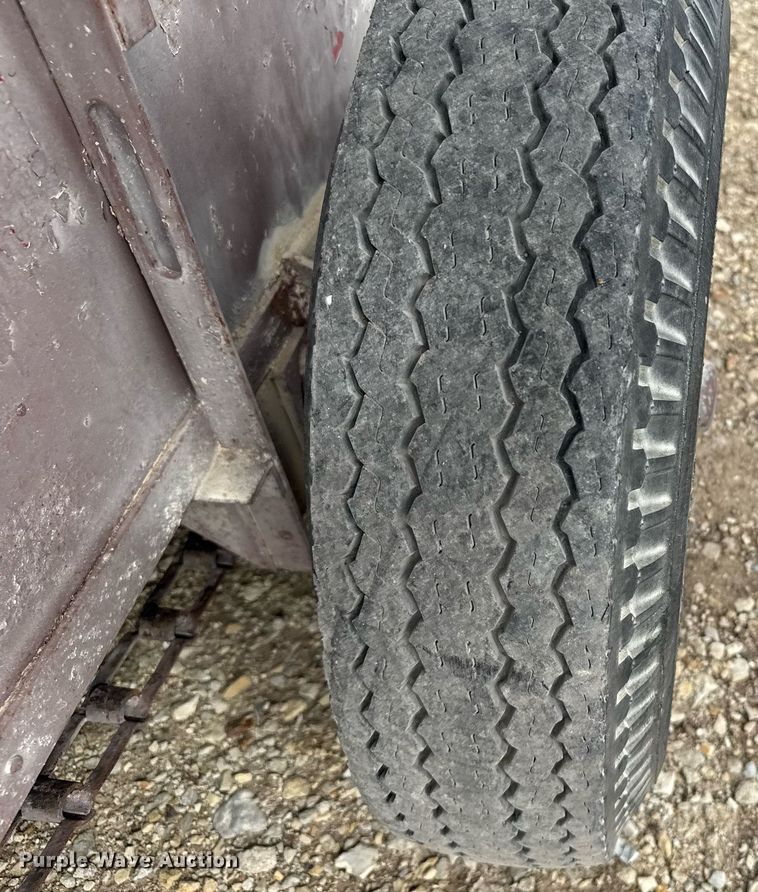 image for item EG6218 Live bottom trailer