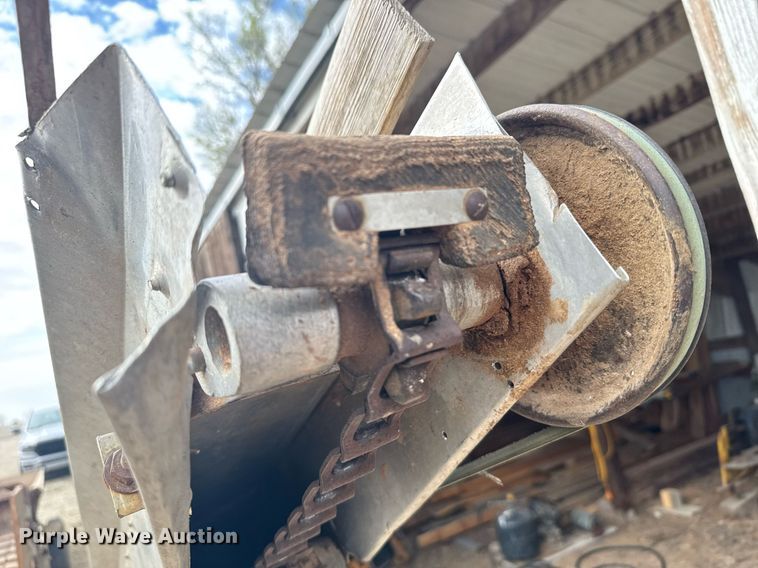 image for item EG6219 Log conveyor