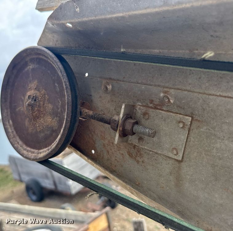 image for item EG6219 Log conveyor