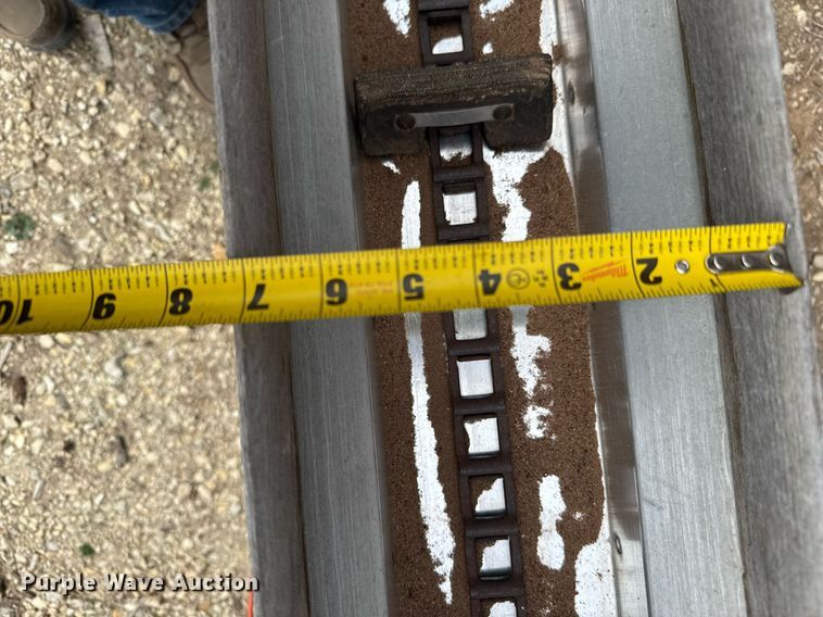 image for item EG6219 Log conveyor