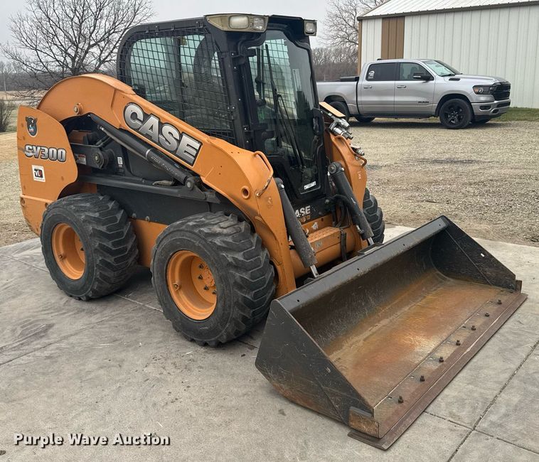 image for item EG6269 2013 Case SV300 skid steer loader