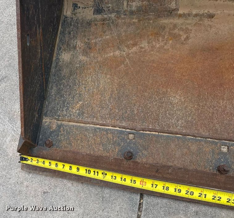 image for item EG6269 2013 Case SV300 skid steer loader