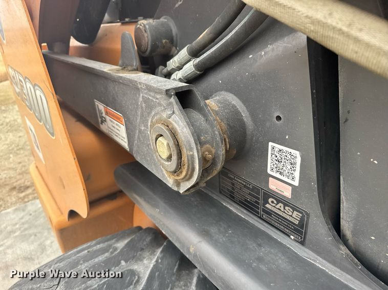 image for item EG6269 2013 Case SV300 skid steer loader
