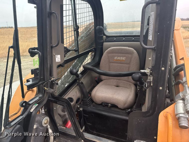 image for item EG6269 2013 Case SV300 skid steer loader