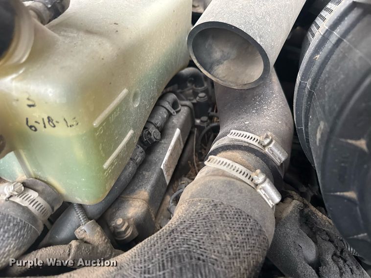 image for item EG6269 2013 Case SV300 skid steer loader