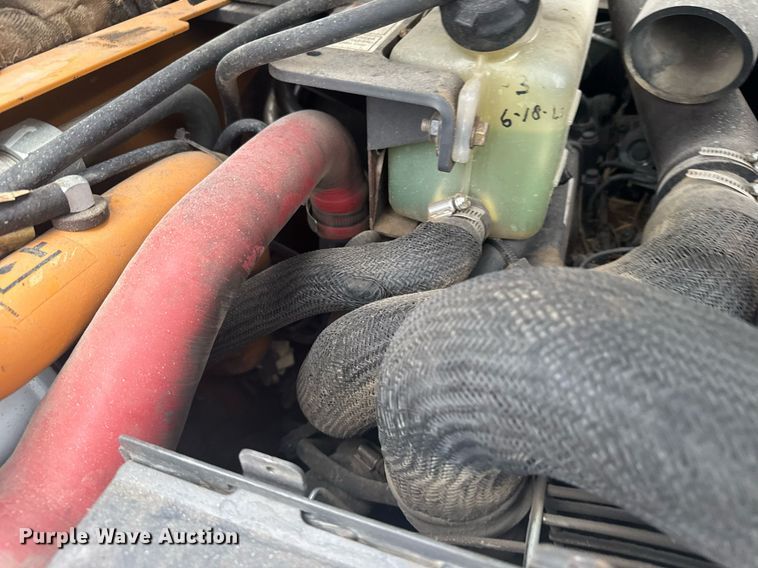 image for item EG6269 2013 Case SV300 skid steer loader