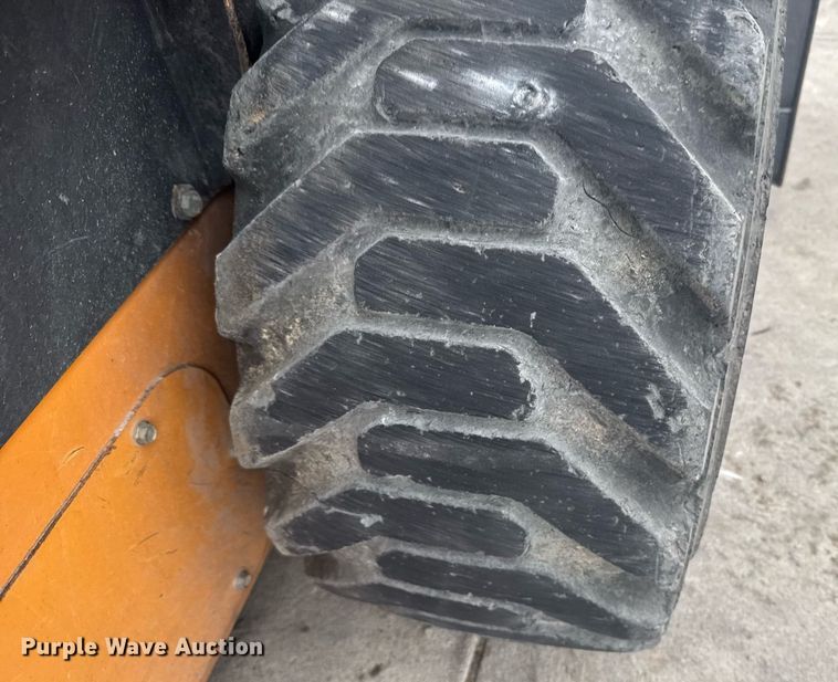 image for item EG6269 2013 Case SV300 skid steer loader