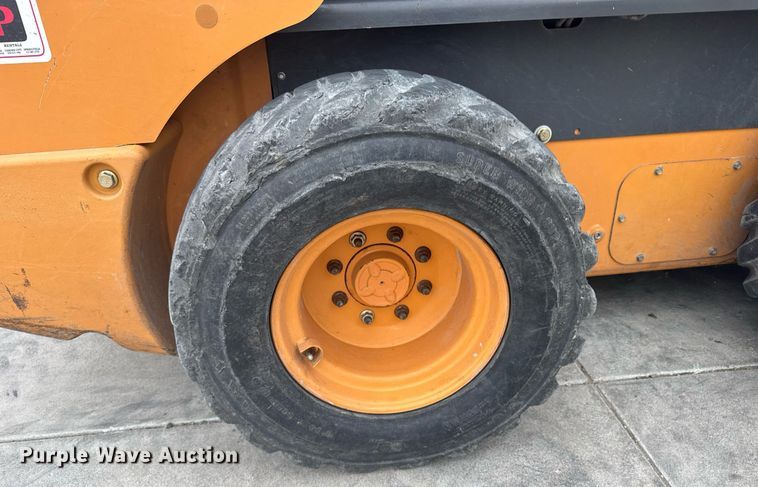 image for item EG6269 2013 Case SV300 skid steer loader