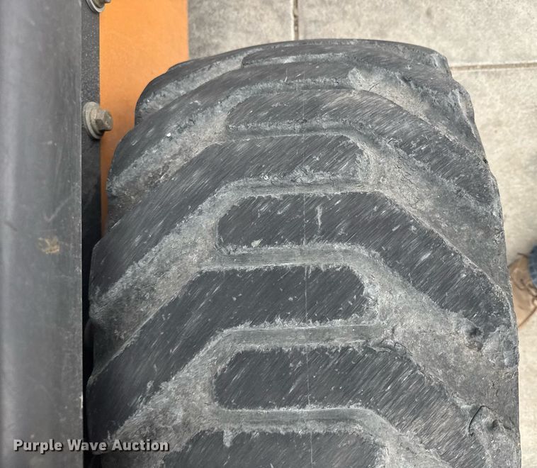 image for item EG6269 2013 Case SV300 skid steer loader