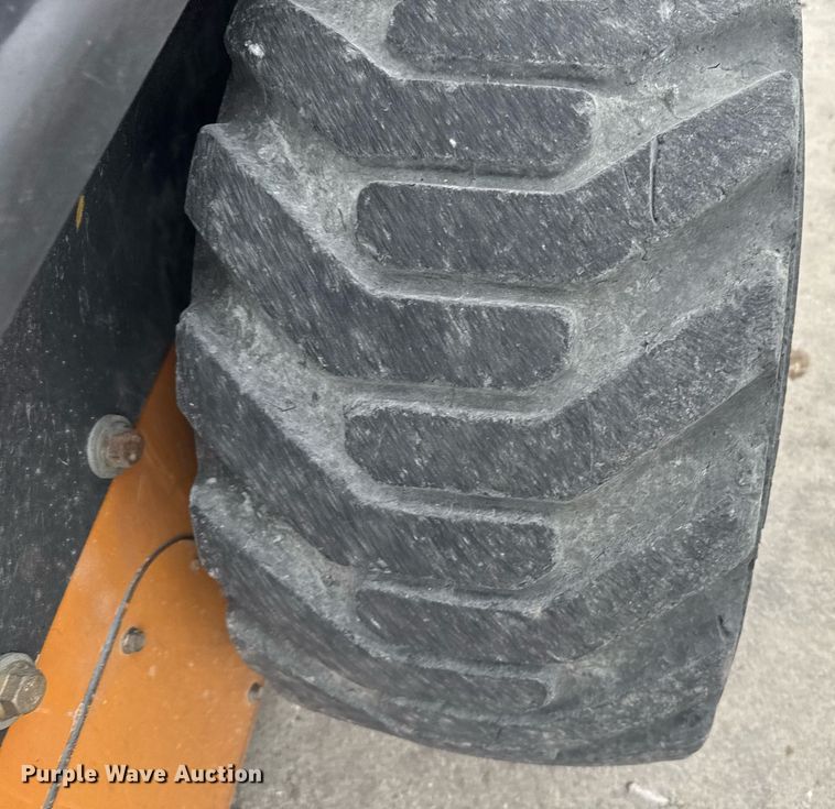 image for item EG6269 2013 Case SV300 skid steer loader