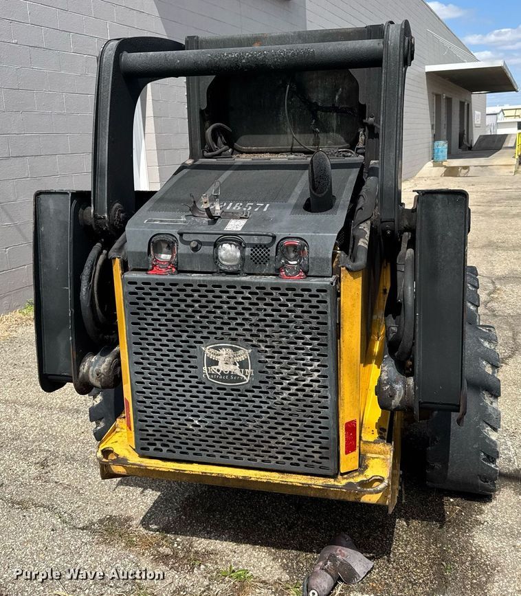 image for item EG6277 John Deere 326D skid steer loader