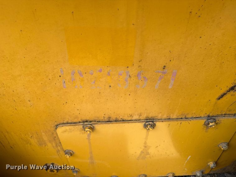 image for item EG6277 John Deere 326D skid steer loader