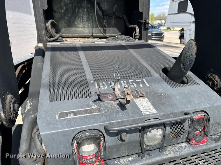 image for item EG6277 John Deere 326D skid steer loader