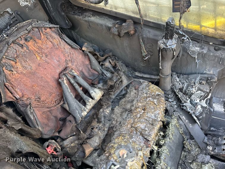 image for item EG6277 John Deere 326D skid steer loader