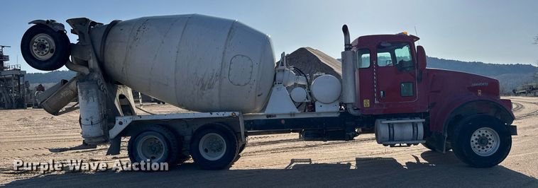 image for item EG6318 2003 Kenworth W900 ready mix truck