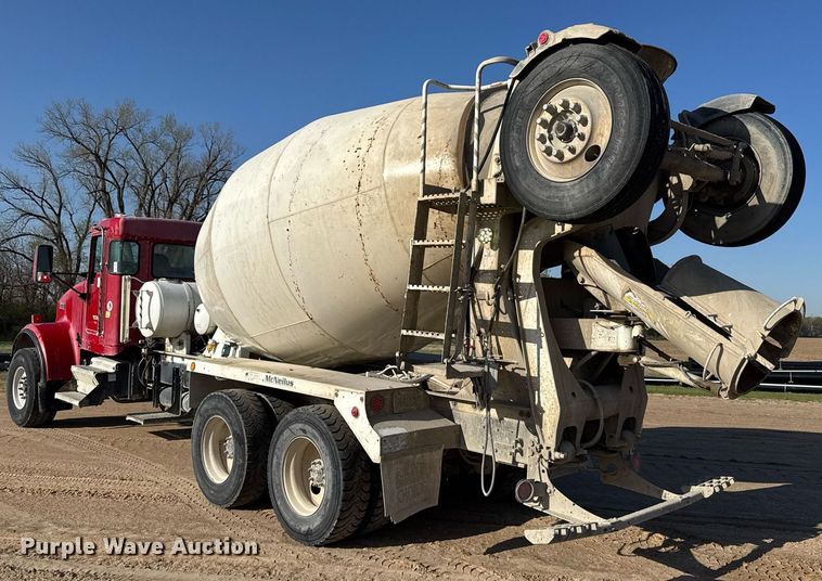 image for item EG6318 2003 Kenworth W900 ready mix truck