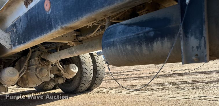 image for item EG6318 2003 Kenworth W900 ready mix truck