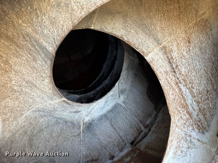 image for item EG6318 2003 Kenworth W900 ready mix truck