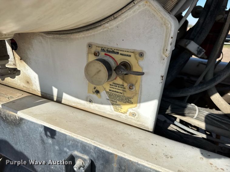 image for item EG6318 2003 Kenworth W900 ready mix truck