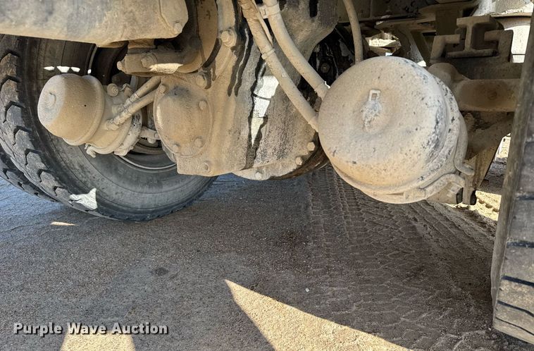 image for item EG6318 2003 Kenworth W900 ready mix truck