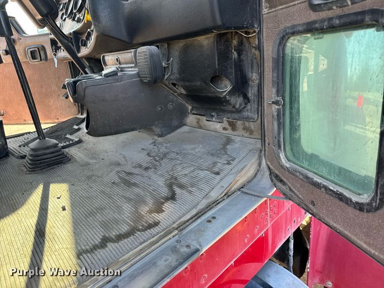 image for item EG6318 2003 Kenworth W900 ready mix truck