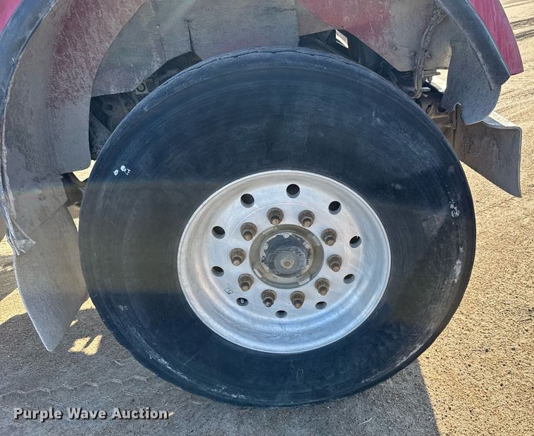 image for item EG6318 2003 Kenworth W900 ready mix truck