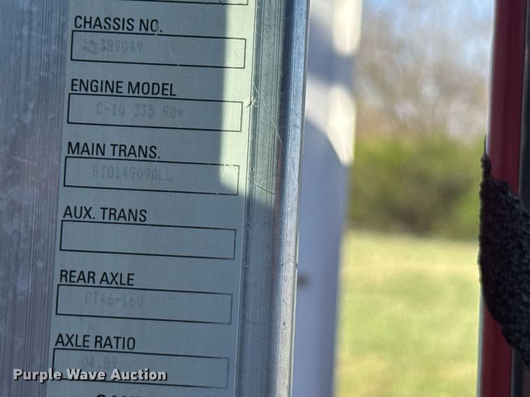 image for item EG6318 2003 Kenworth W900 ready mix truck