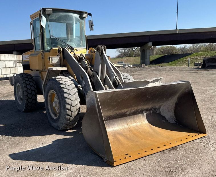 image for item EG6321 1996 Volvo L70C wheel loader