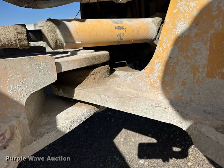 image for item EG6321 1996 Volvo L70C wheel loader