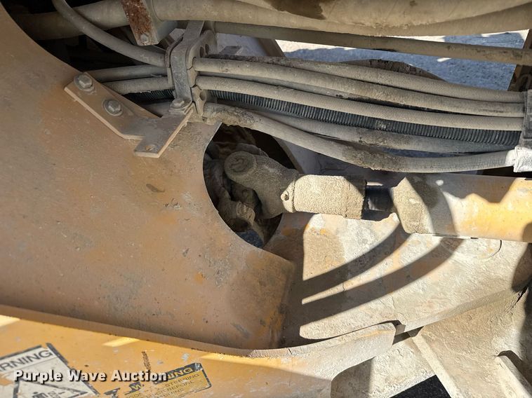 image for item EG6321 1996 Volvo L70C wheel loader