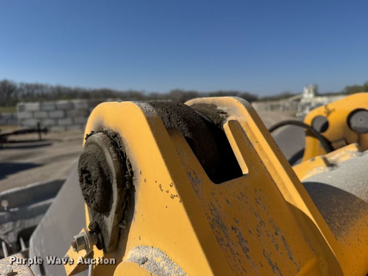 image for item EG6321 1996 Volvo L70C wheel loader