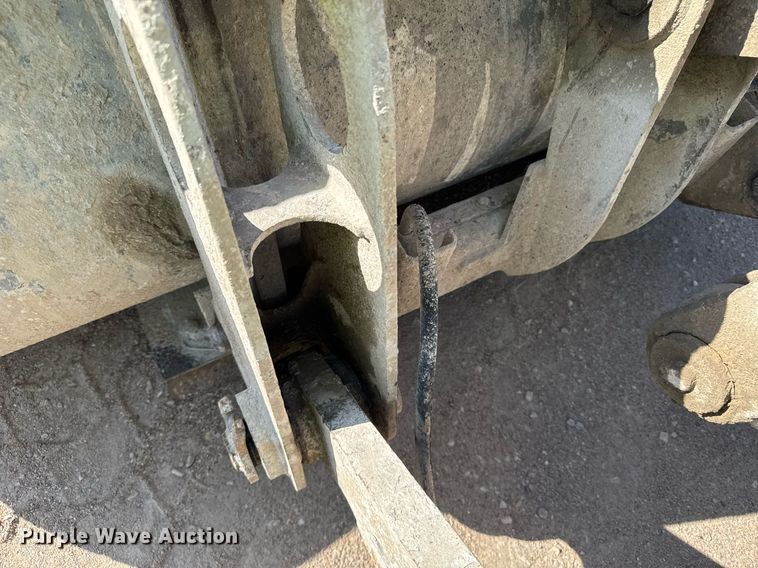 image for item EG6321 1996 Volvo L70C wheel loader