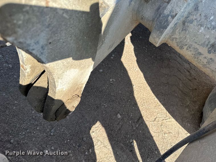 image for item EG6321 1996 Volvo L70C wheel loader